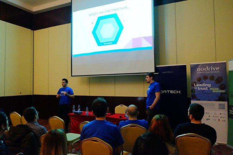 Hexagonal Architecture presentation at CodeCamp Iasi 2017